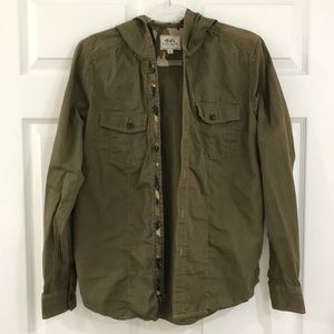 Echo unltd. Olive green hooded button up camo